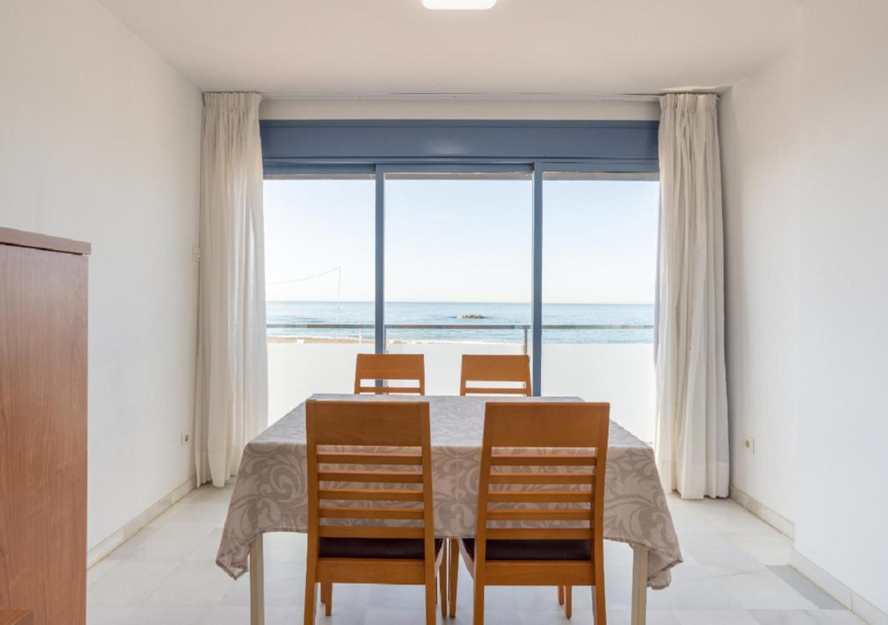 Apartamentos Varadero Sea View La Cala Del Moral Luaran gambar